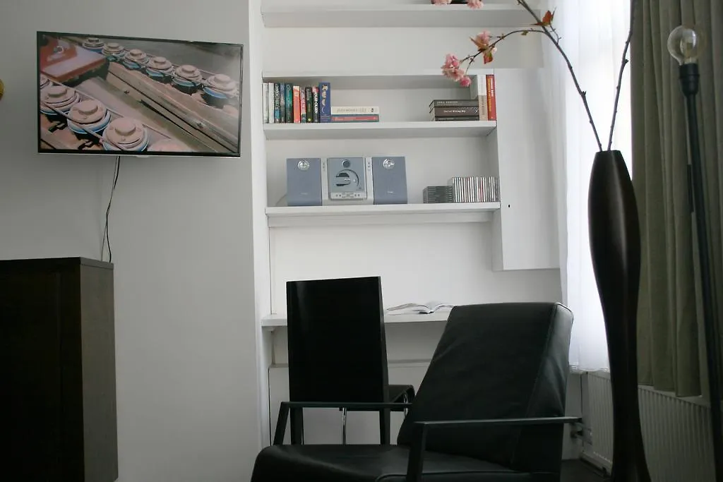 Mart Apartment Amsterdam 0*,